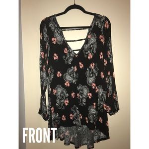TORRID PAISLEY LS KNIT TOP W. UNIQUE DETAILING